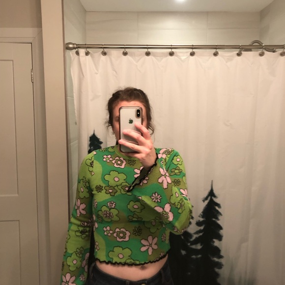 Belle Sleeve Floral Crop - Picture 3 of 3